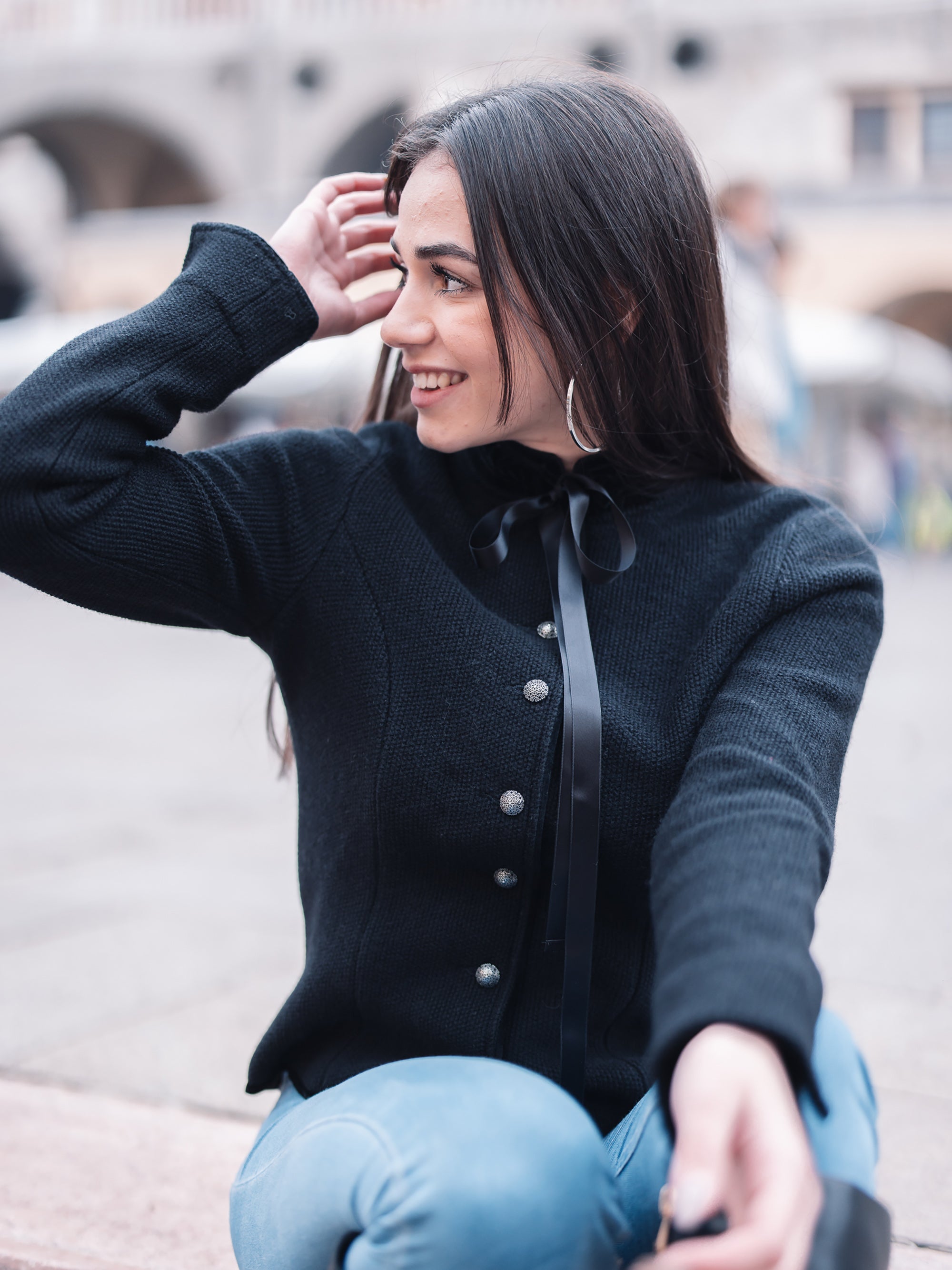 litzlfelder-damen-anja-trachtenjacke-schwarz-schurwolle image 6