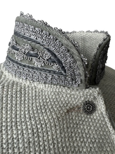litzlfelder-damen-trachtenjacke-caro-silbergrau-schurwolle image 3