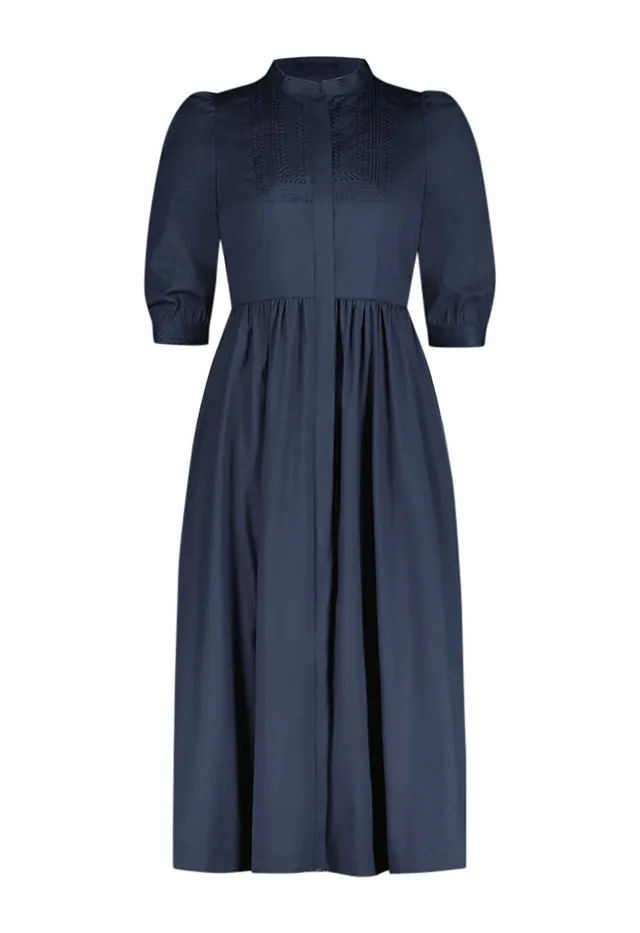 m-nchner-manufaktur-blusenkleid-bestickt-dunkelblau-baumwolle image 1