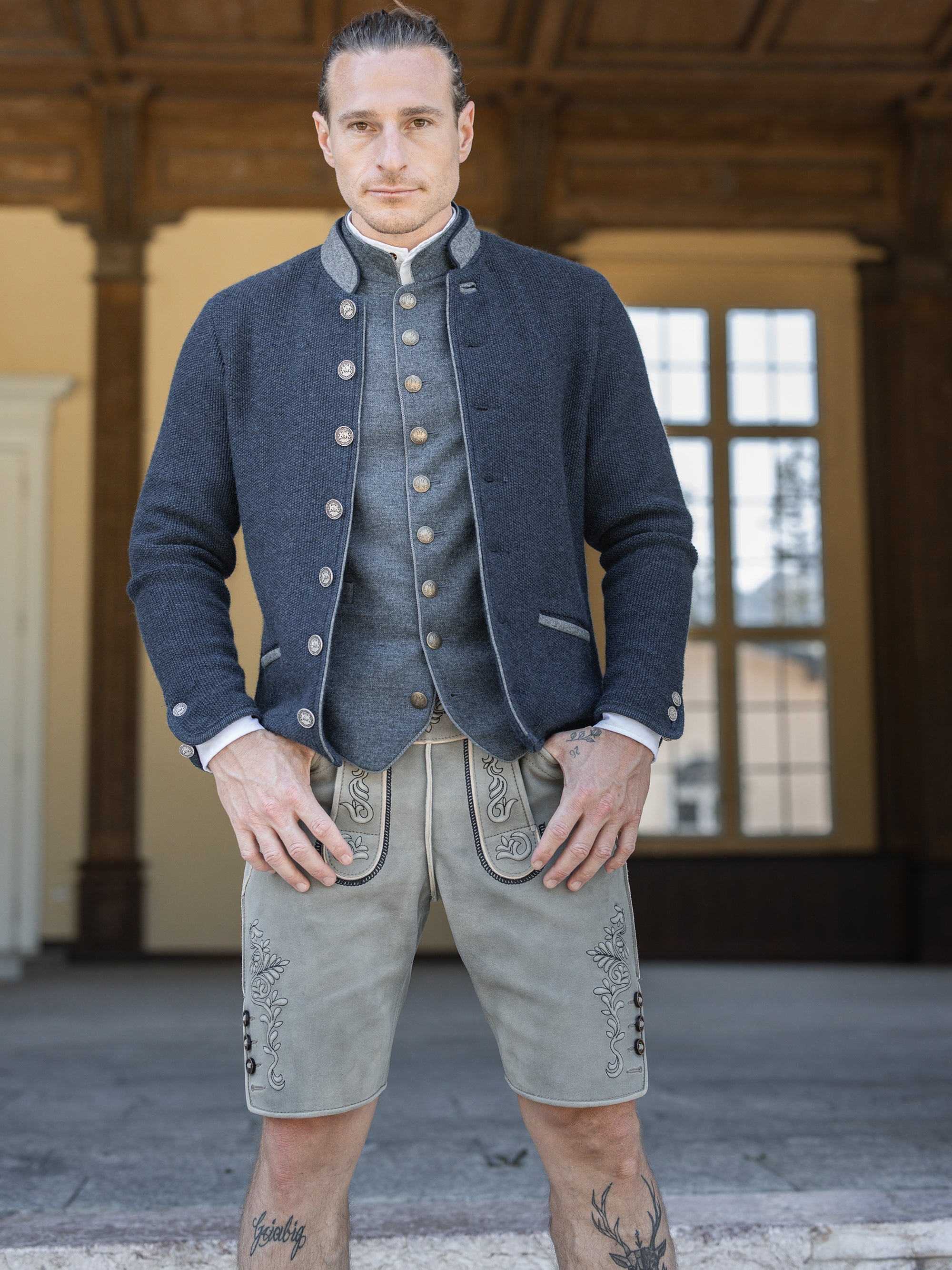 litzlfelder-herren-alex-trachtenjacke-marineblau-schurwolle image 3